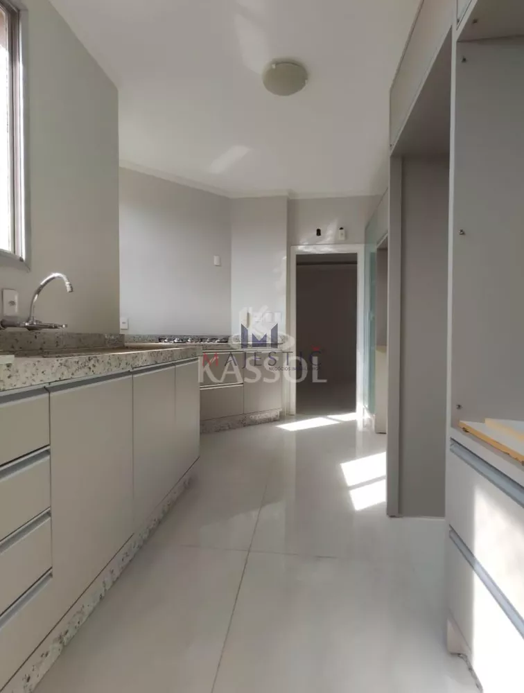 Apartamento, 3 quartos, 185 m² - Foto 9