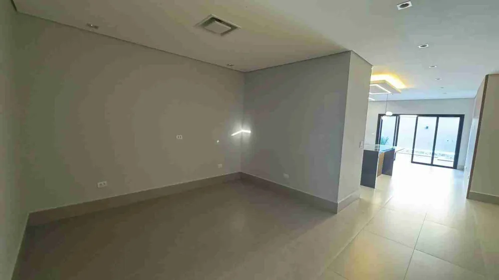 Casa, 3 quartos, 196 m² - Foto 3