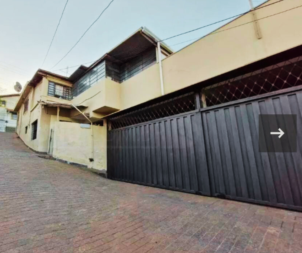 Casa, 6 quartos, 165 m² - Foto 2