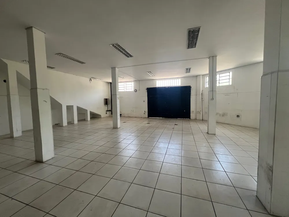 Casa, 3 quartos, 225 m² - Foto 15