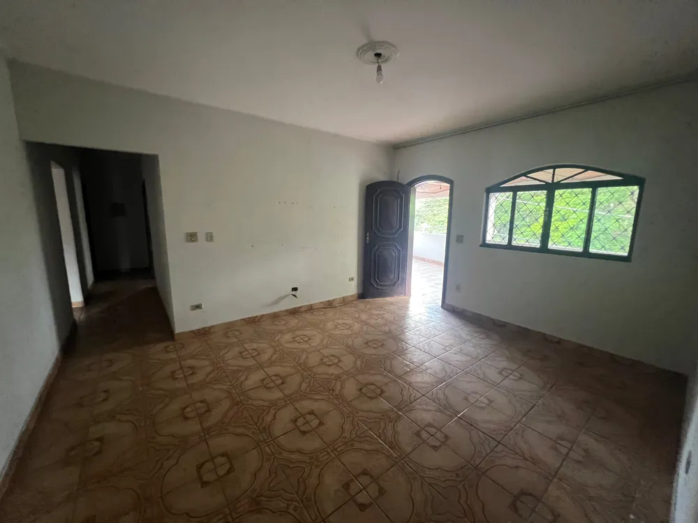 Casa, 3 quartos, 225 m² - Foto 1
