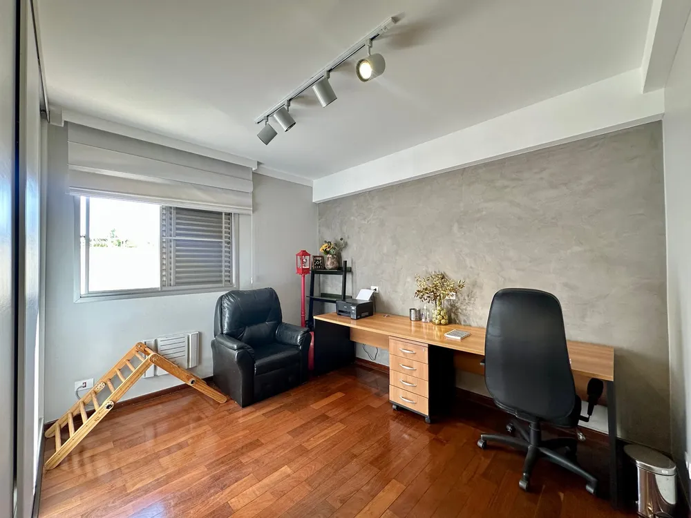 Apartamento, 3 quartos, 152 m² - Foto 2