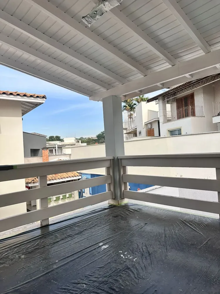 Casa, 4 quartos, 251 m² - Foto 1