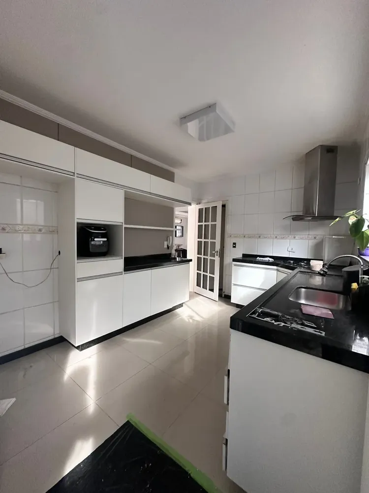 Casa, 4 quartos, 251 m² - Foto 5