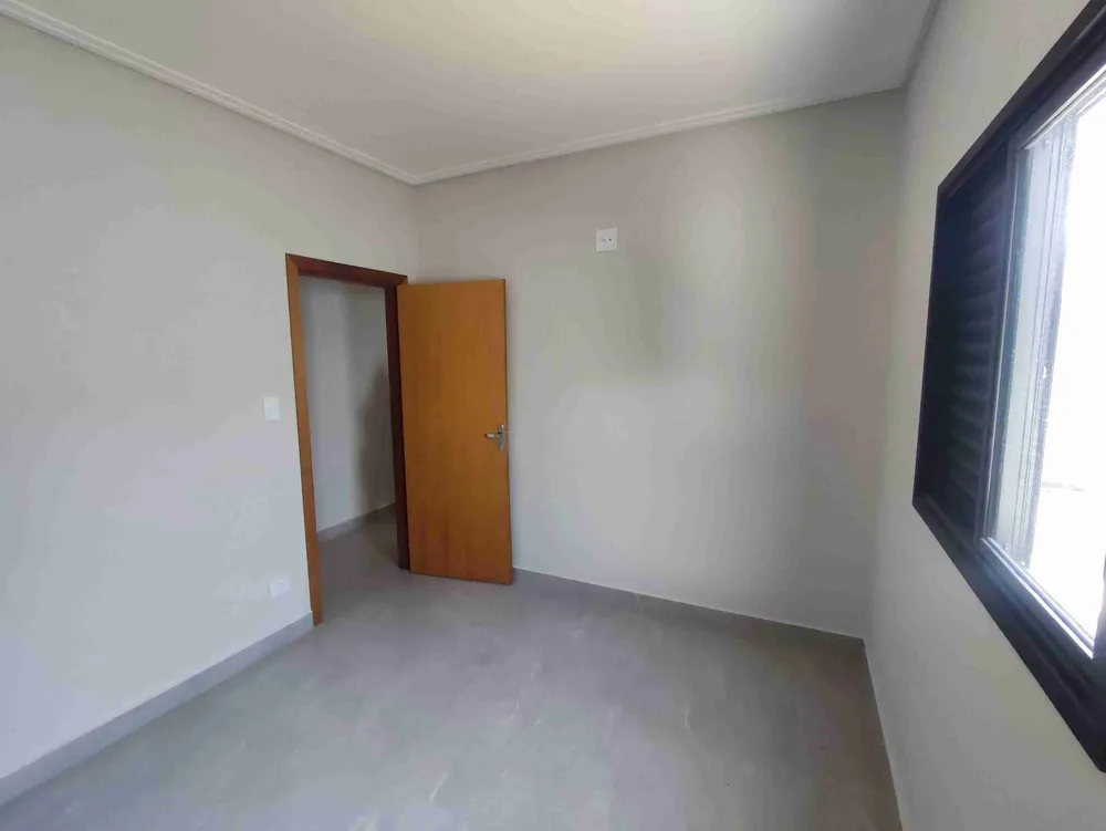 Casa, 3 quartos, 182 m² - Foto 1