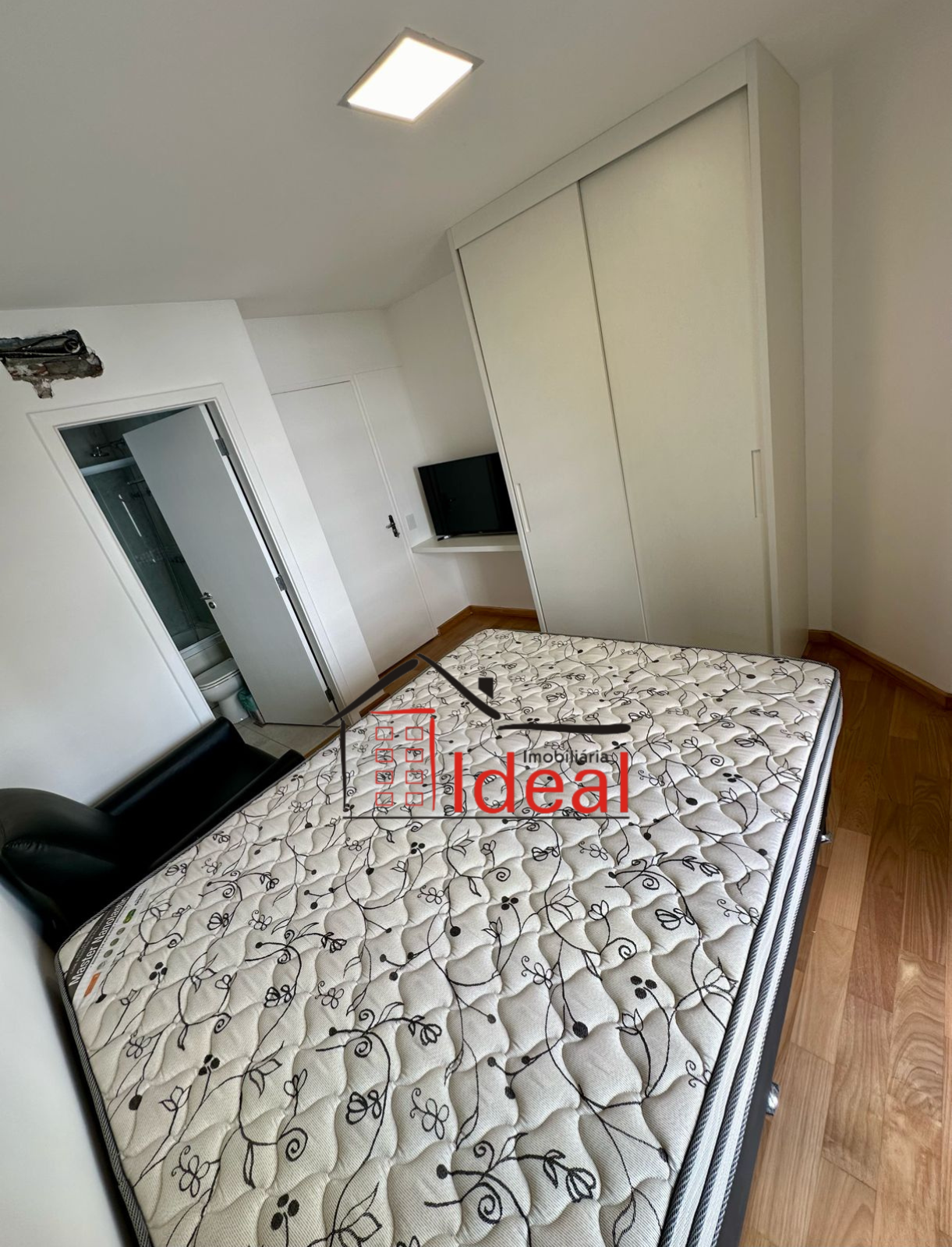 Apartamento para alugar com 2 quartos, 100m² - Foto 14