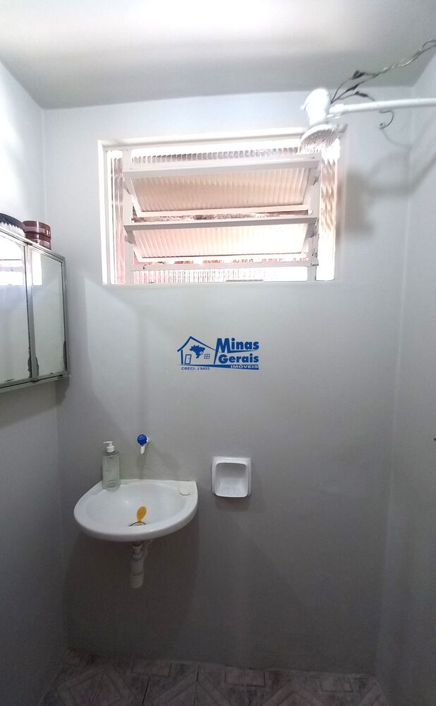 Casa à venda com 3 quartos, 140m² - Foto 9