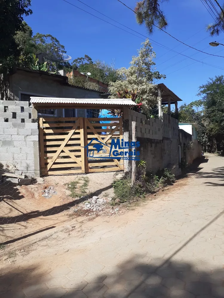 Fazenda à venda com 1 quarto, 500m² - Foto 1