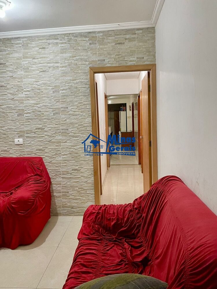 Casa, 3 quartos, 209 m² - Foto 2