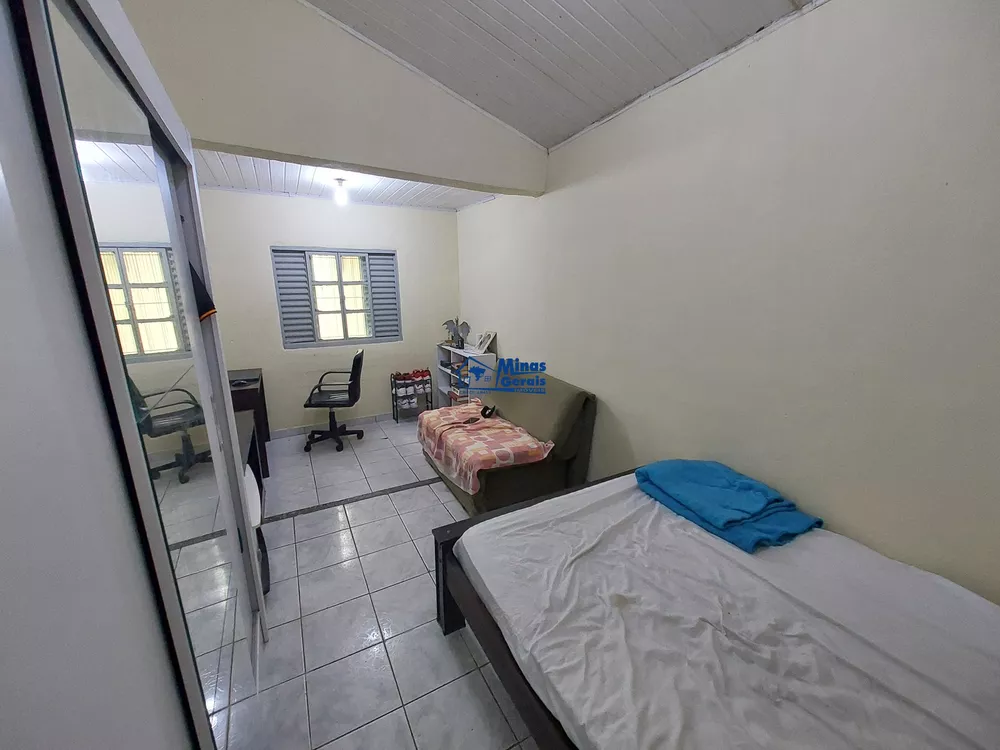 Casa à venda com 2 quartos, 140m² - Foto 6