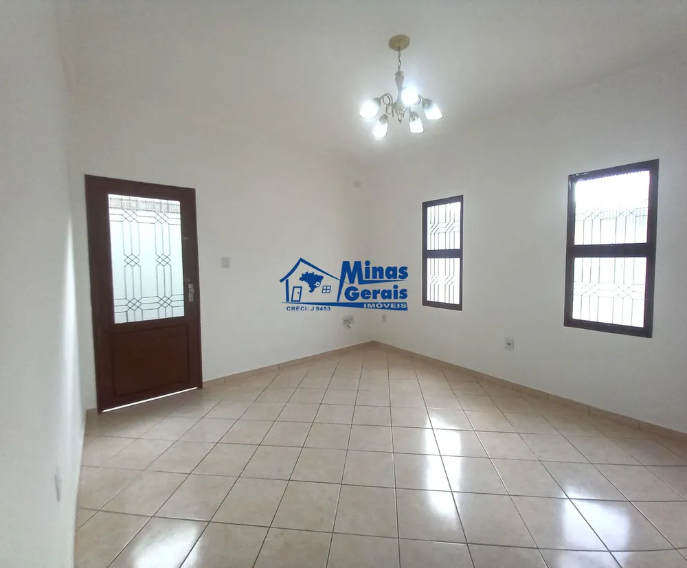 Casa, 2 quartos, 79 m² - Foto 1