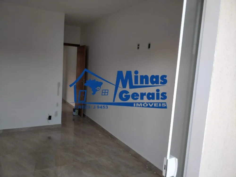 Casa, 4 quartos, 180 m² - Foto 1