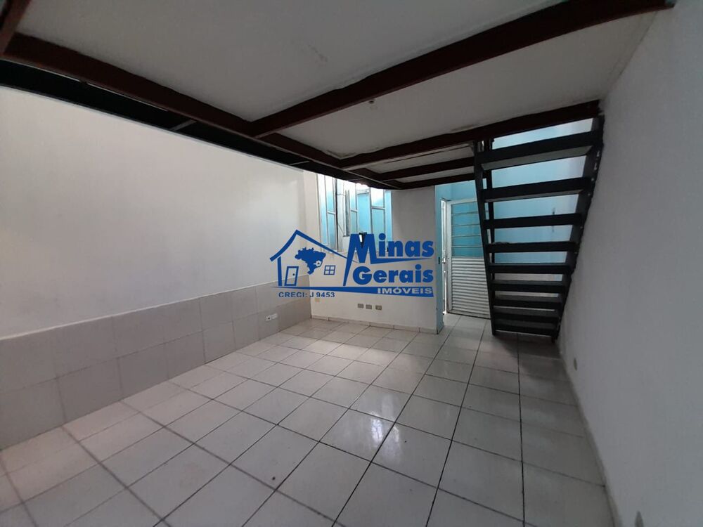 Casa à venda com 2 quartos, 140m² - Foto 12