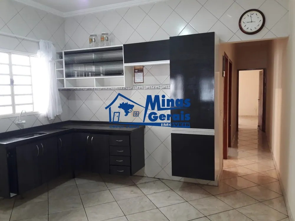 Casa, 2 quartos, 112 m² - Foto 1