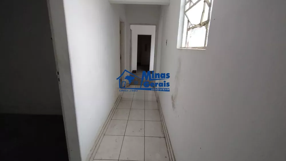 Casa à venda com 3 quartos, 153m² - Foto 8