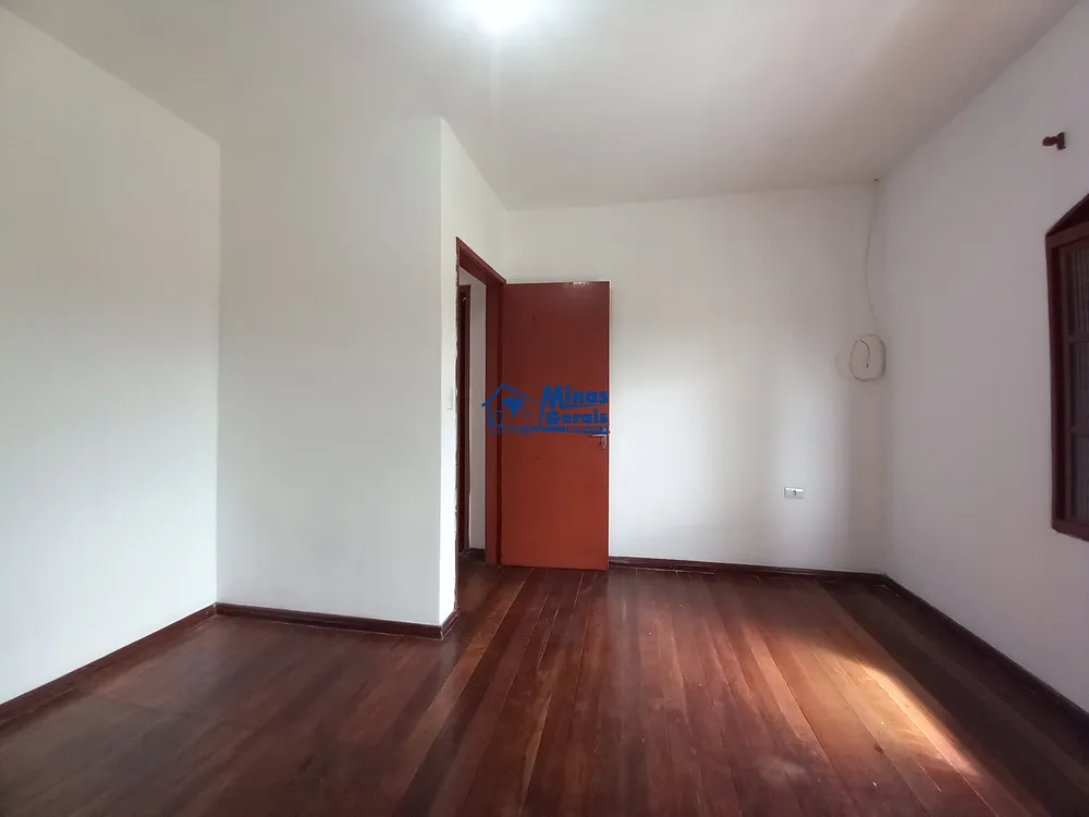 Casa, 4 quartos, 156 m² - Foto 3