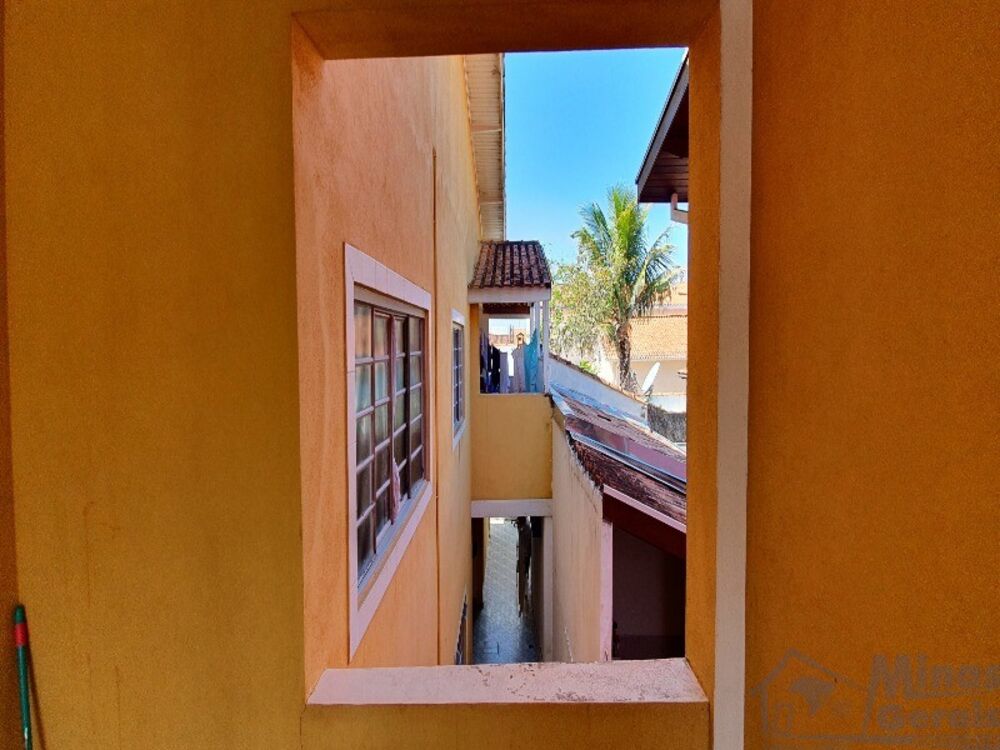 Casa, 4 quartos, 234 m² - Foto 9