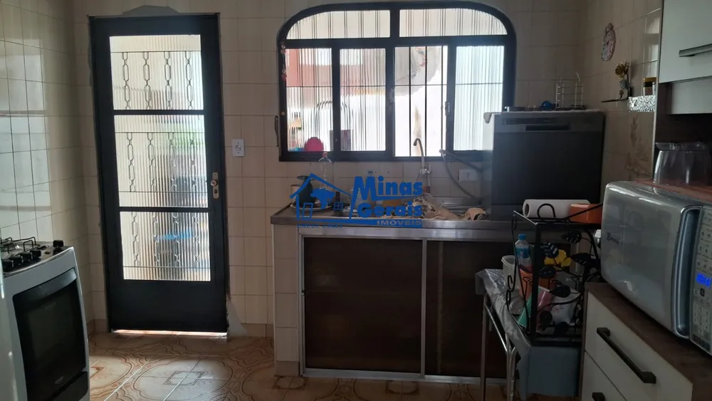 Casa, 4 quartos, 117 m² - Foto 3