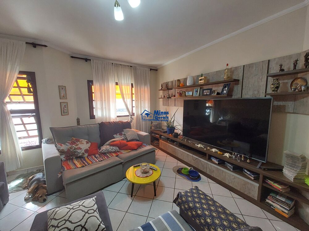 Casa à venda com 3 quartos, 153m² - Foto 14