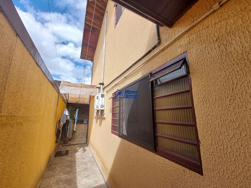 Casa à venda com 3 quartos, 153m² - Foto 8