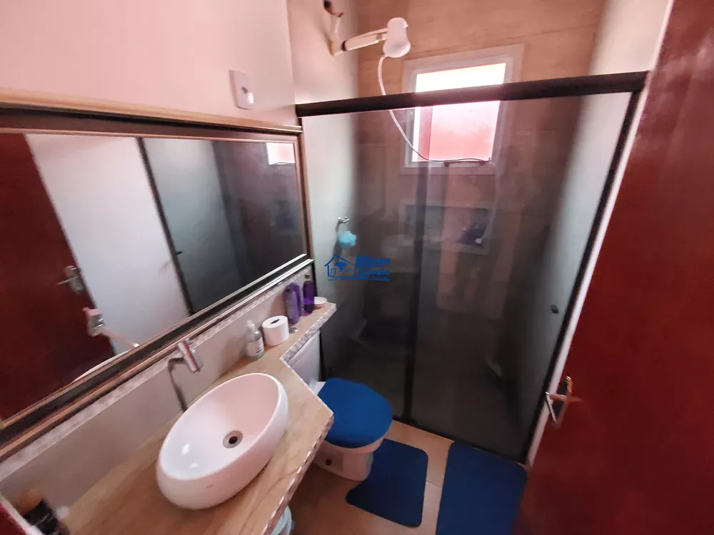 Casa à venda com 3 quartos, 90m² - Foto 3