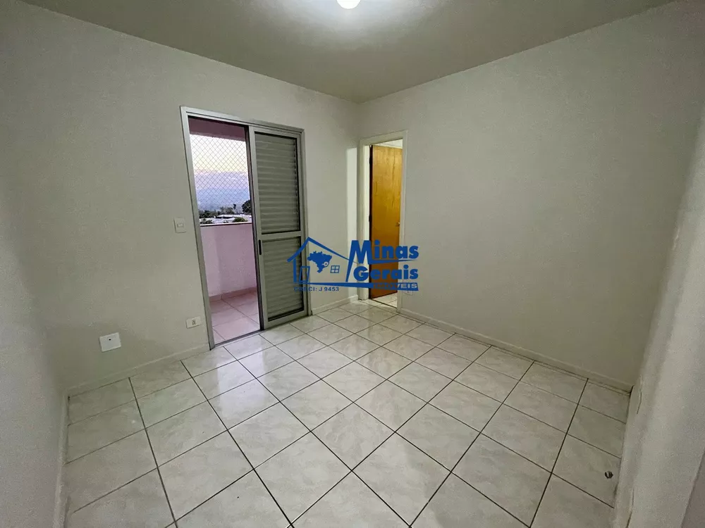 Apartamento à venda com 2 quartos, 55m² - Foto 4