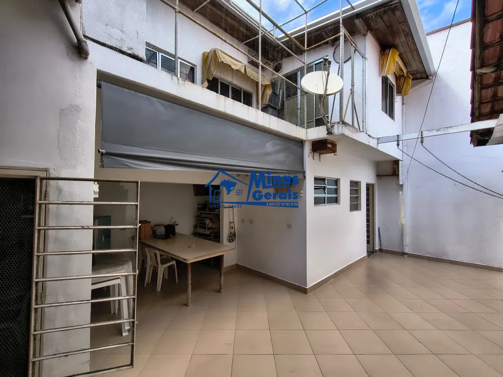Casa, 2 quartos, 231 m² - Foto 1