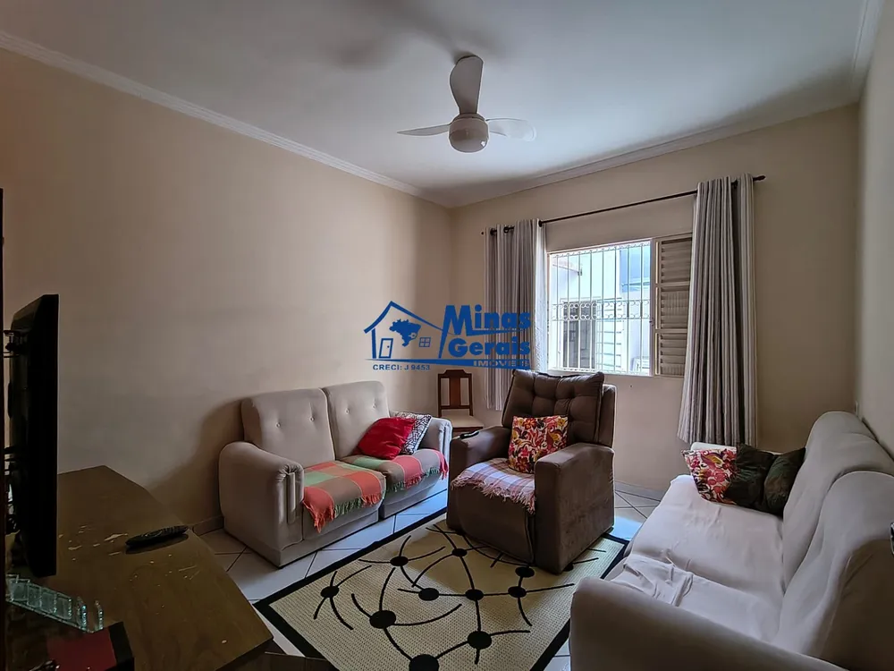 Casa, 2 quartos, 231 m² - Foto 6