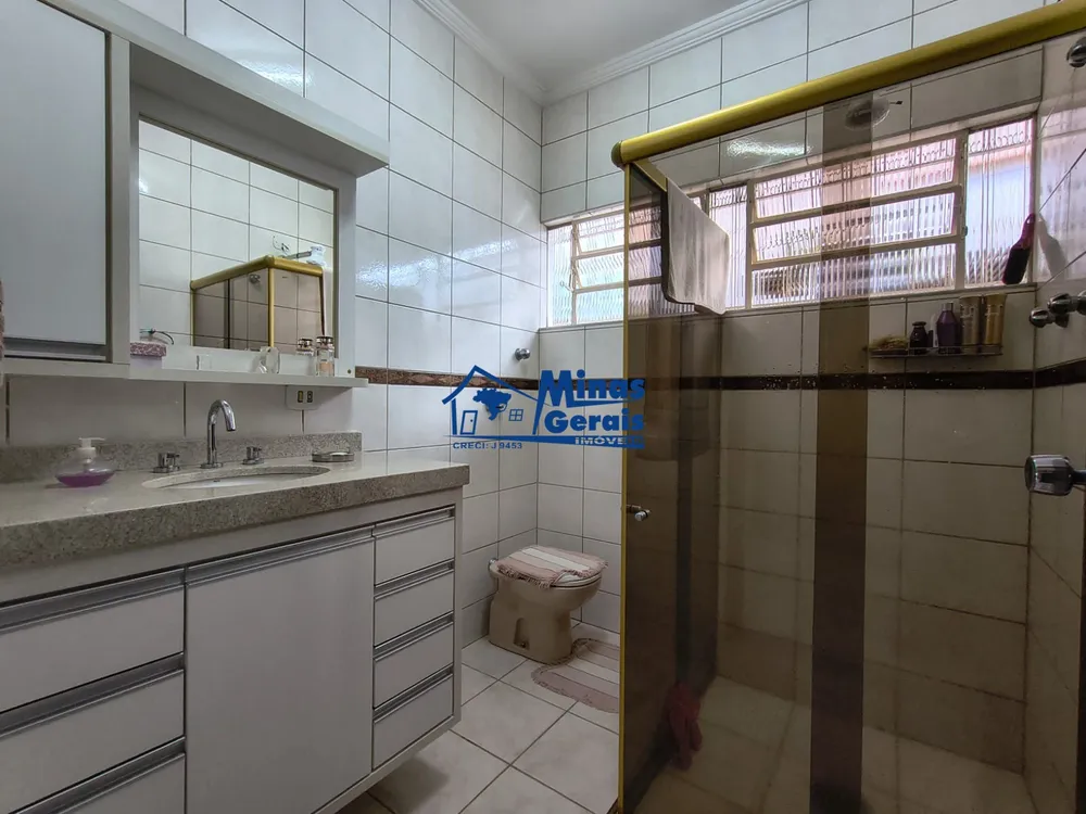 Casa, 2 quartos, 231 m² - Foto 1