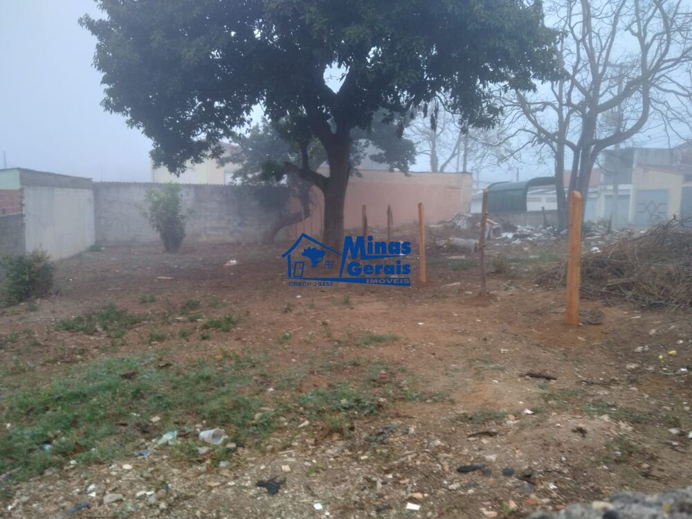 Terreno, 300 m² - Foto 1