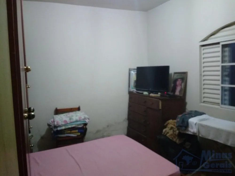 Casa, 3 quartos, 102 m² - Foto 1