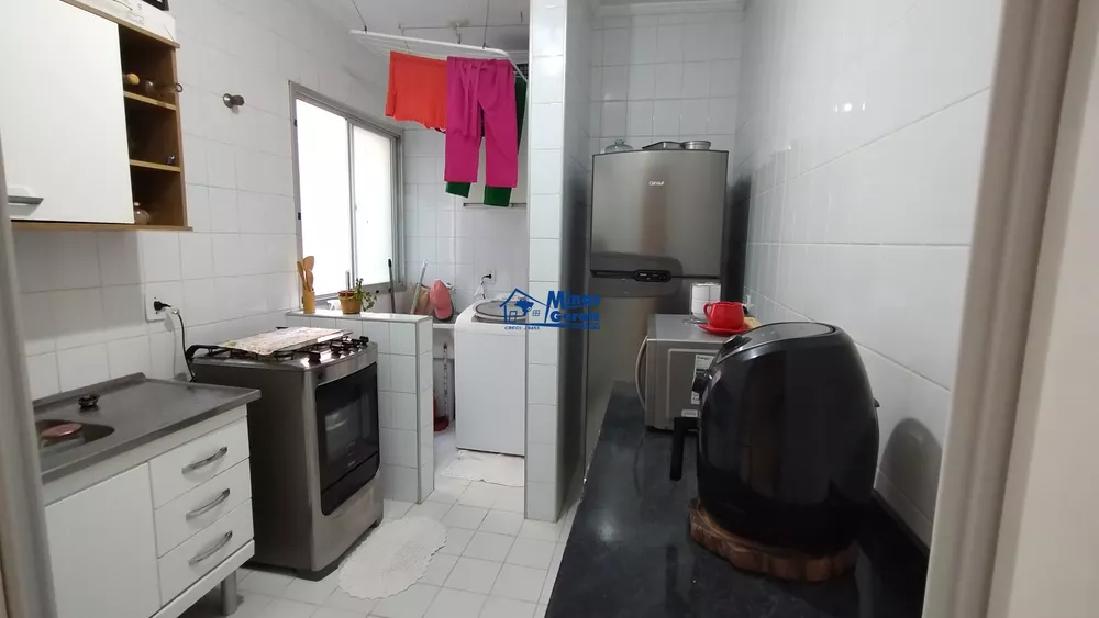 Apartamento à venda com 2 quartos, 49m² - Foto 3