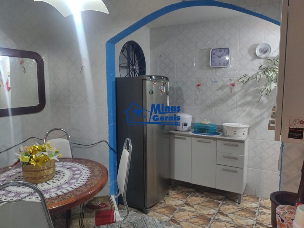 Casa, 3 quartos, 142 m² - Foto 1