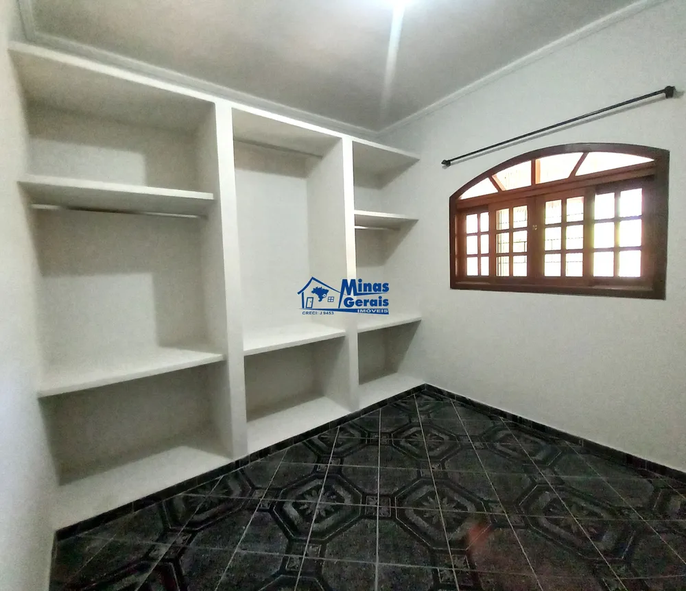 Chácara, 4 quartos, 3030 m² - Foto 12