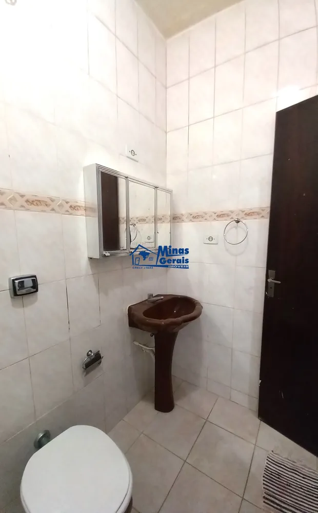 Chácara, 4 quartos, 3030 m² - Foto 8