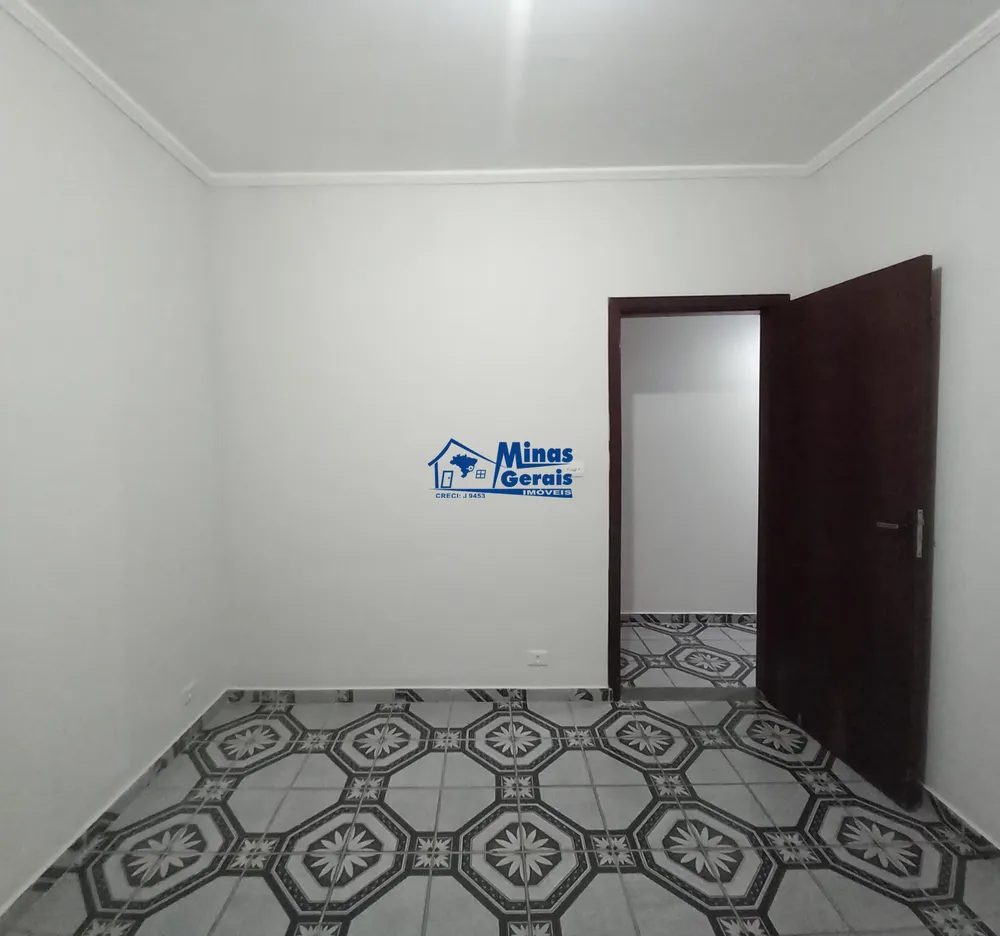 Chácara, 4 quartos, 3030 m² - Foto 10