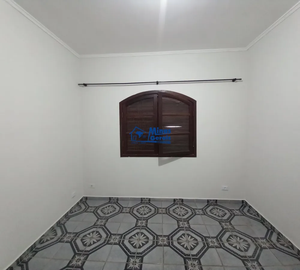Chácara, 4 quartos, 3030 m² - Foto 6