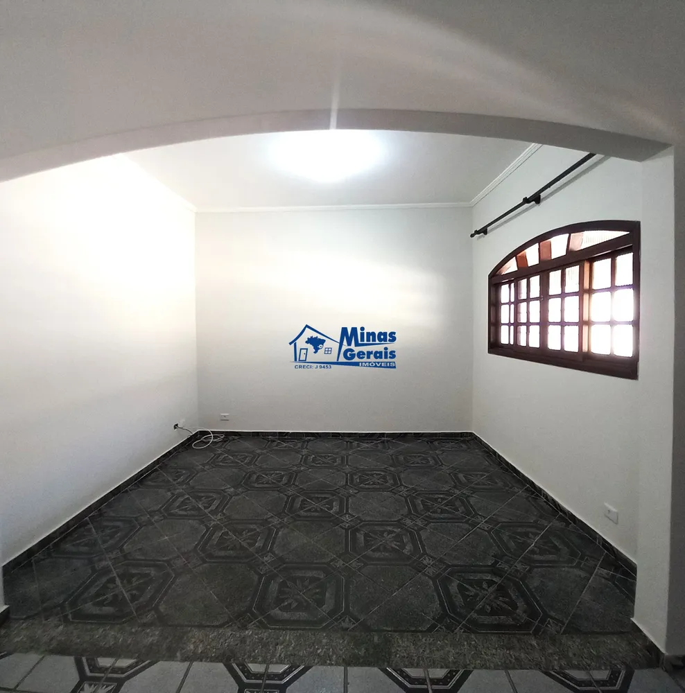 Chácara, 4 quartos, 3030 m² - Foto 3