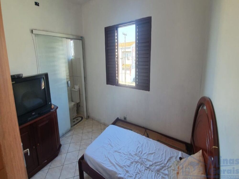 Casa, 2 quartos, 188 m² - Foto 3