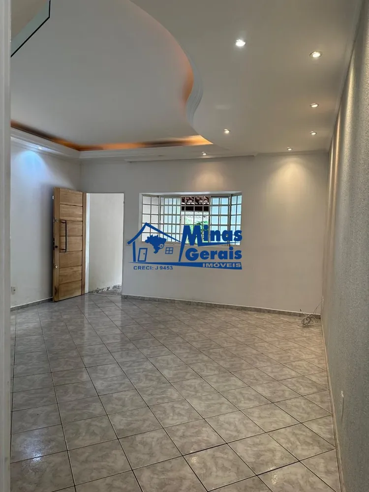 Casa, 3 quartos, 128 m² - Foto 1