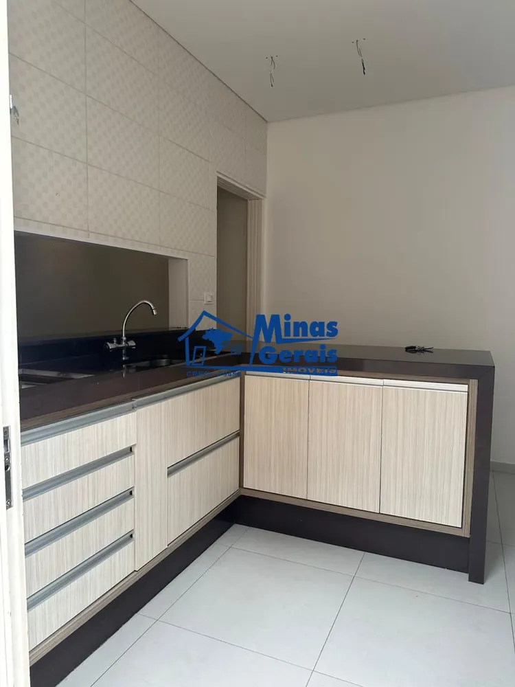 Casa, 3 quartos, 128 m² - Foto 4