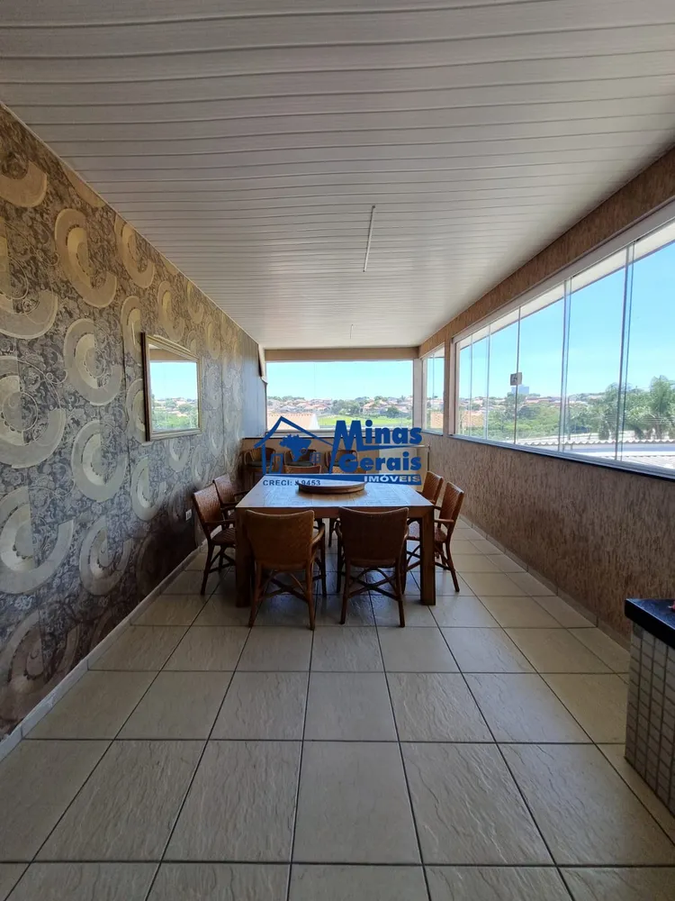 Casa, 3 quartos, 170 m² - Foto 3