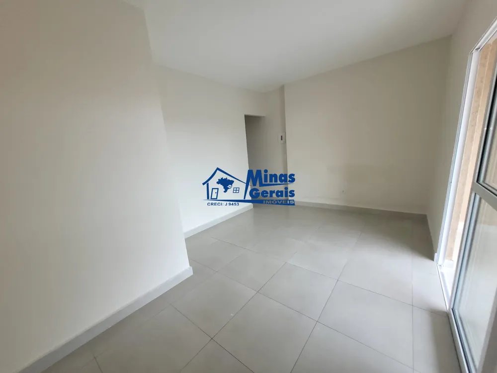 Casa, 3 quartos, 84 m² - Foto 2