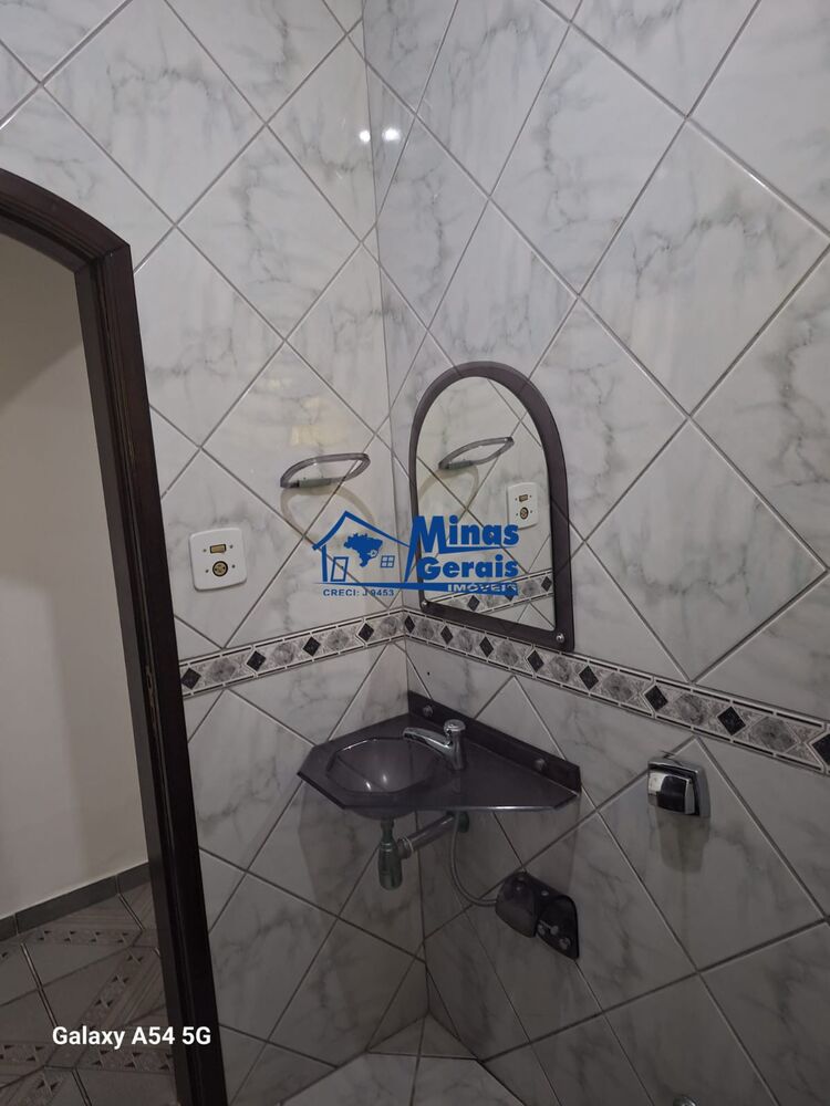 Casa à venda com 3 quartos, 94m² - Foto 15