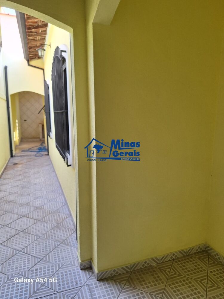 Casa à venda com 3 quartos, 94m² - Foto 20