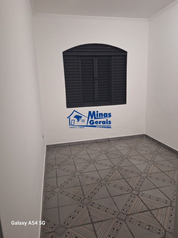 Casa à venda com 3 quartos, 94m² - Foto 10