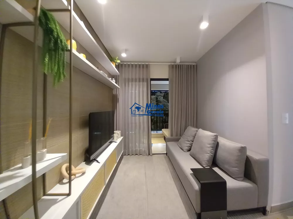 Apartamento à venda com 2 quartos, 64m² - Foto 1