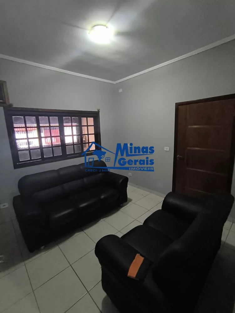 Casa à venda com 3 quartos, 64m² - Foto 3