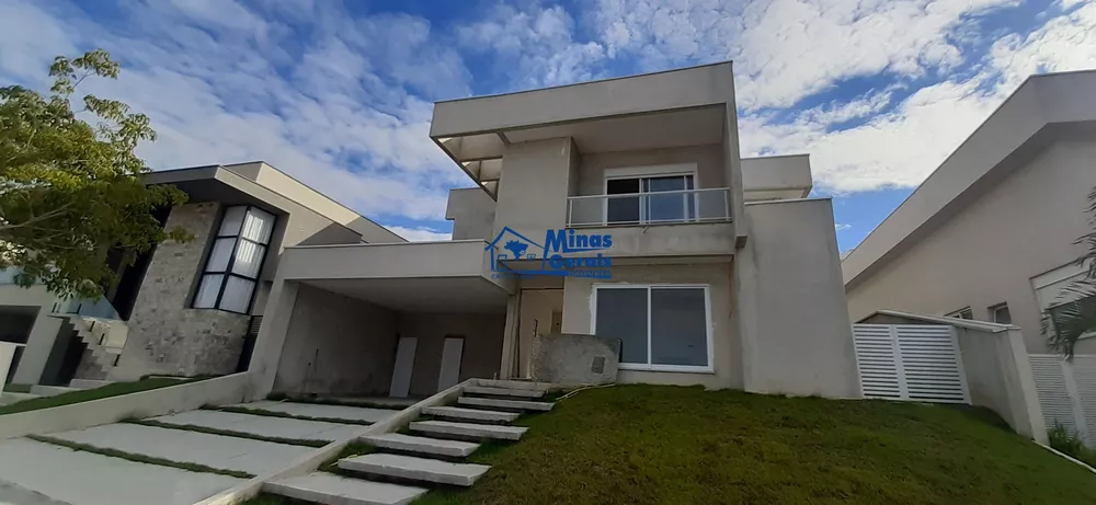 Casa de Condomínio à venda com 4 quartos, 200m² - Foto 2