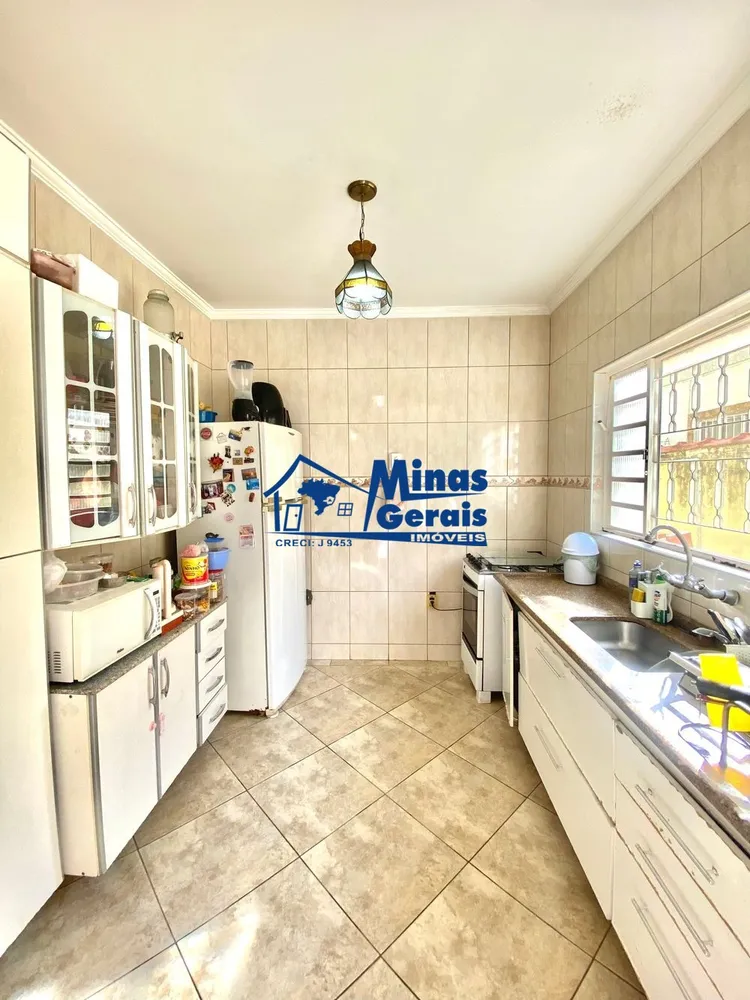 Casa, 4 quartos, 230 m² - Foto 12